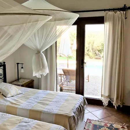 Vilă Samik Sleeps 4 Pool Air Con Wifi